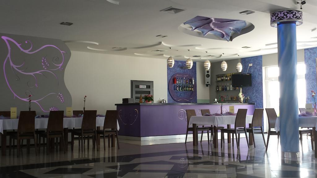 Restauracja Motel Halka Плоцк Екстериор снимка